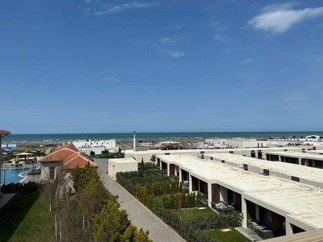 2 otaqlı həyət evi/bağ evi - Sea Breeze q. - 500 m²