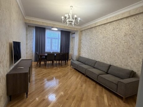 3-комн. новостройка - Сураханский  р. - 105 м²