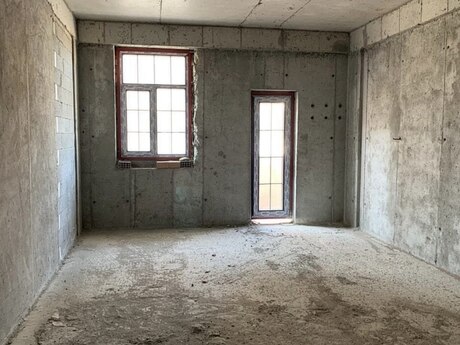 3-комн. новостройка - м. Элмляр Академиясы - 136 м²