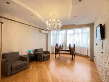 Объявление №6034553 - Баку, м. Иншаатчылар, 2-комн., 126.5 м², 18/18 этаж