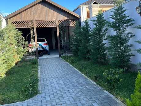 4 otaqlı həyət evi/bağ evi - Mərdəkan q. - 220 m²