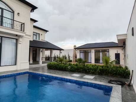 6 otaqlı həyət evi/bağ evi - Buzovna q. - 300 m²