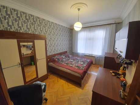 Объявление №6034687 - Баку, м. Насими, 4-комн., 90 м², 5/9 этаж