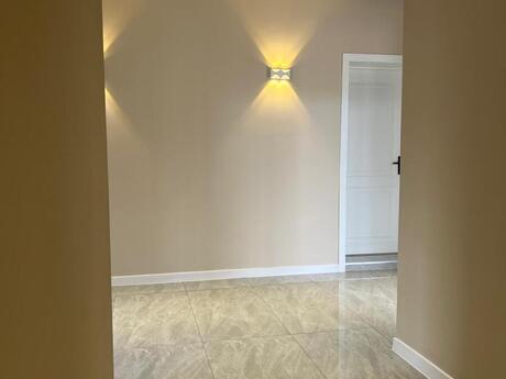 8 otaqlı həyət evi/bağ evi - Mehdiabad q. - 300 m²