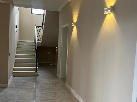 8 otaqlı həyət evi/bağ evi - Mehdiabad q. - 300 m²