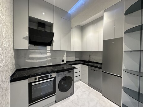 2 otaqlı yeni tikili - Şah İsmayıl Xətai m. - 70 m²