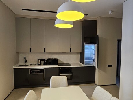 4 otaqlı yeni tikili - Sea Breeze q. - 140 m²