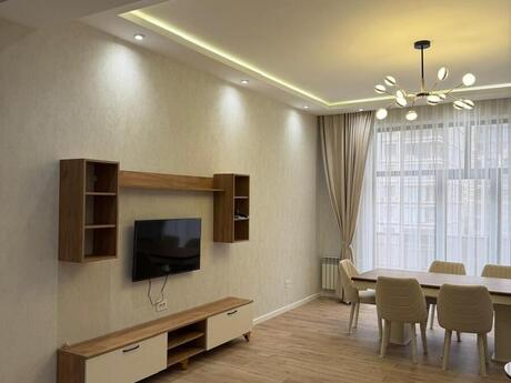 2-комн. новостройка - м. 28 мая - 84 м²