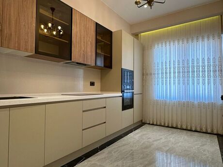 3 otaqlı yeni tikili - Ağ şəhər q. - 115 m²