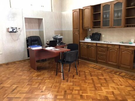 5 otaqlı ofis - Sahil m. - 220 m²