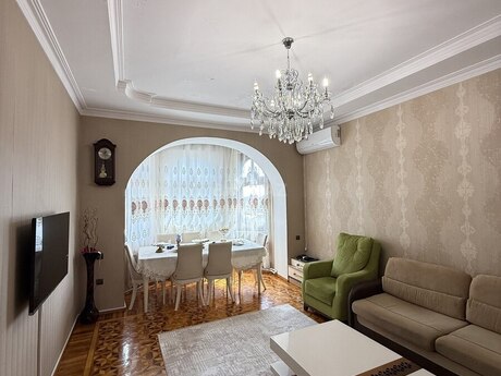 3 otaqlı köhnə tikili - Nəriman Nərimanov m. - 95 m²