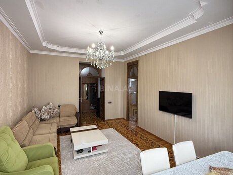 3 otaqlı köhnə tikili - Nəriman Nərimanov m. - 95 m²