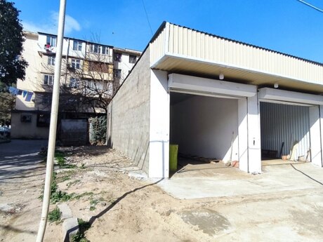 Obyekt - İnşaatçılar m. - 100 m²