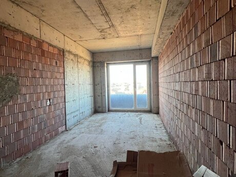 2-комн. новостройка - м. Автовокзал - 73 м²