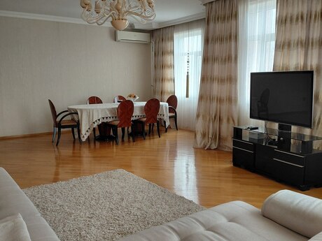 3 otaqlı yeni tikili - Şah İsmayıl Xətai m. - 145 m²