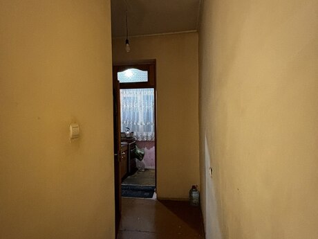 Объявление №6035180 - Баку, м. 28 мая, 2-комн., 70 м², 4/4 этаж