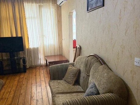 Объявление №6035185 - Баку, м. Мемар Аджеми, 2-комн., 55 м², 4/5 этаж