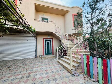 7 otaqlı həyət evi/bağ evi - Masazır q. - 340 m²