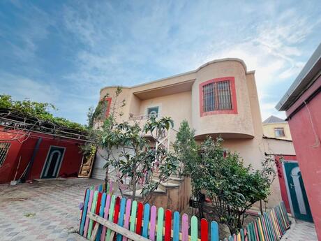 7 otaqlı həyət evi/bağ evi - Masazır q. - 340 m²