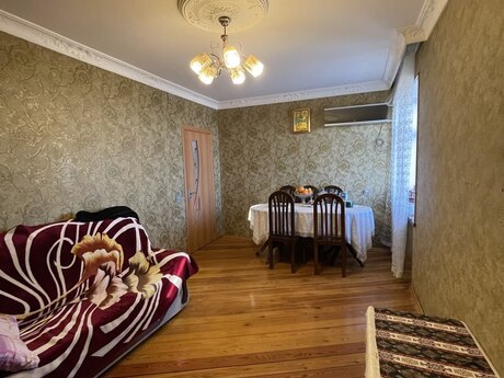 3 otaqlı köhnə tikili - Hövsan q. - 55 m²