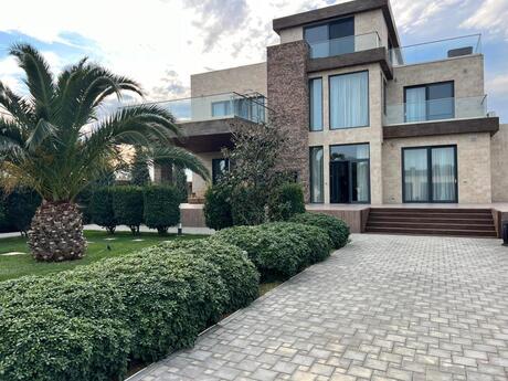 6 otaqlı həyət evi/bağ evi - Mərdəkan q. - 600 m²