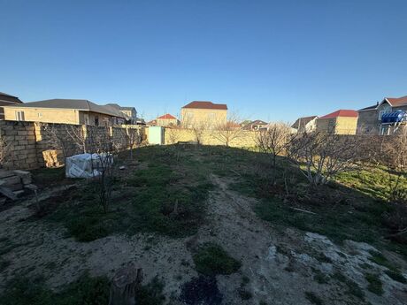 House with Garden, Villa For Sale