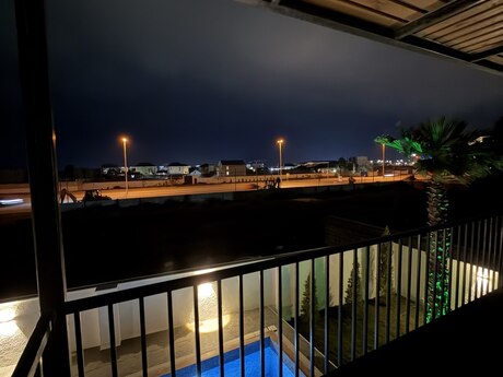 House with Garden, Villa For Rent