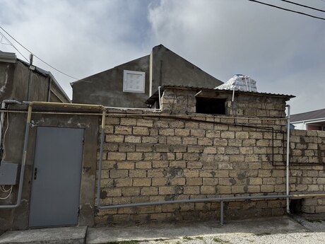 House with Garden, Villa For Sale