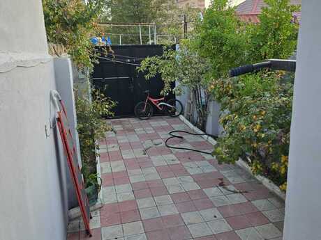 House with Garden, Villa For Sale