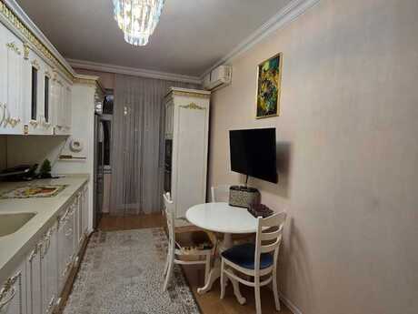 4 otaqlı yeni tikili - Həzi Aslanov m. - 155 m²