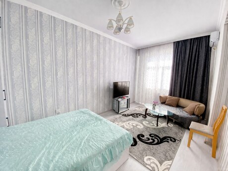 1-комн. новостройка - м. Шах Исмаил Хатаи - 52 м²