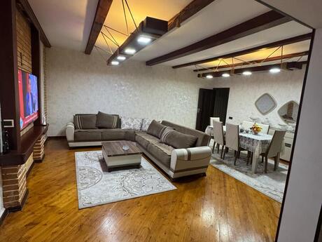 5 otaqlı köhnə tikili - Xətai r. - 115 m²