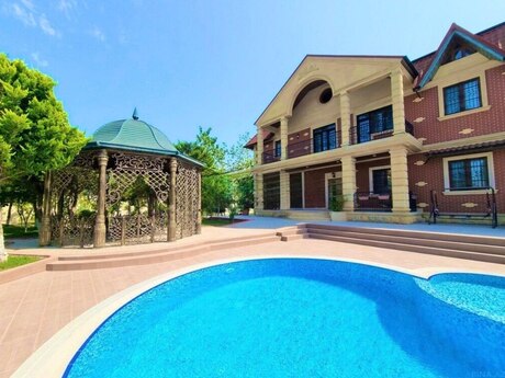 5-комн. дом/дача - пос. Бильгях - 600 м²