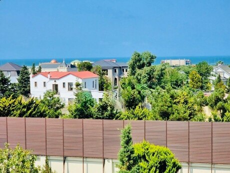 5-комн. дом/дача - пос. Бильгях - 600 м²