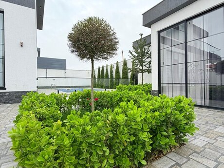 5-комн. дом/дача - пос. Бильгях - 450 м²