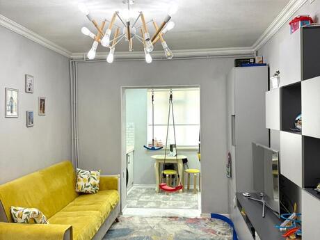 2 otaqlı köhnə tikili - Xətai r. - 43 m²