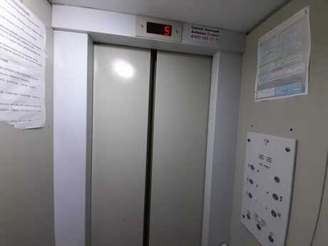 5 otaqlı köhnə tikili - Nəsimi r. - 165 m²