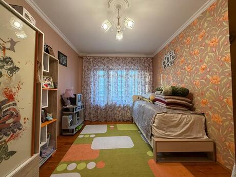 5 otaqlı köhnə tikili - Bakıxanov q. - 120 m²