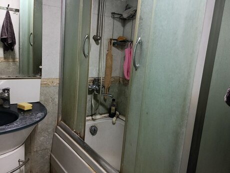 4 otaqlı köhnə tikili - Həzi Aslanov m. - 140 m²