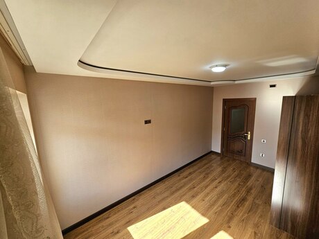 3 otaqlı mənzil, 100 m², 8 Noyabr: 265 000 ₼ 5
