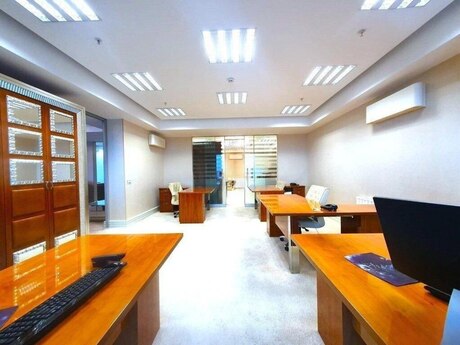 5 otaqlı ofis - Şah İsmayıl Xətai m. - 178 m²
