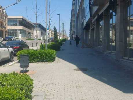 Obyekt - Ağ şəhər q. - 550 m²