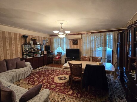 Объявление №6036232 - Баку, м. Ази Асланов, 4-комн., 85 м², 5/5 этаж