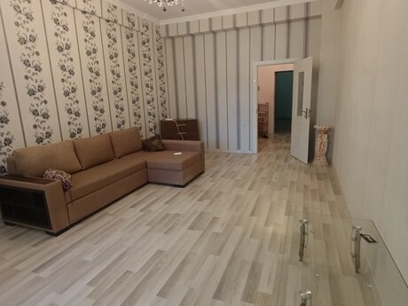 Объявление №6036299 - Баку, м. Элмляр Академиясы, 1-комн., 70 м², 7/18 этаж