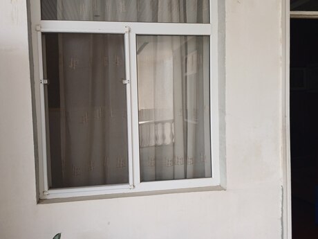 House with Garden, Villa For Rent