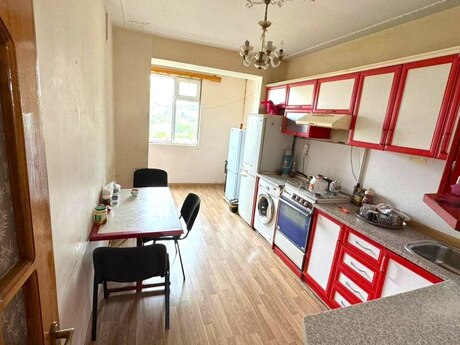 2 otaqlı köhnə tikili - Xalqlar Dostluğu m. - 60 m²