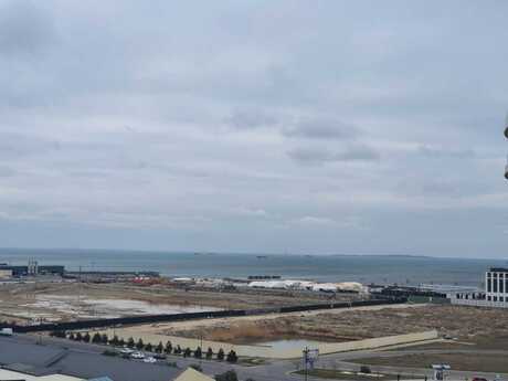 5 otaqlı ofis - Ağ şəhər q. - 220 m²