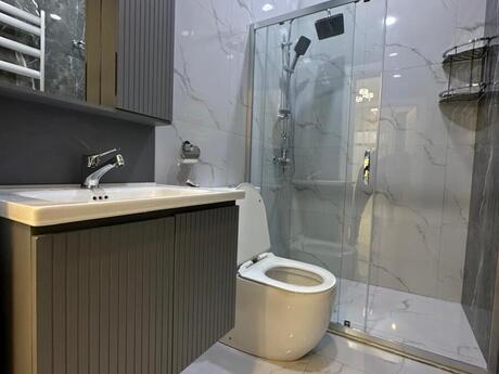 House with Garden, Villa For Sale