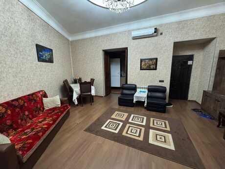 6 otaqlı ofis - 28 May m. - 140 m²
