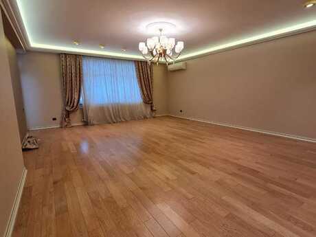 4 otaqlı mənzil, 200 m², Elmlər Akademiyası: 800 000 ₼ 2